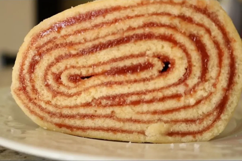 Bolo de Rolo Descubra Como Fazer Essa Maravilha Pernambucana em Casa!