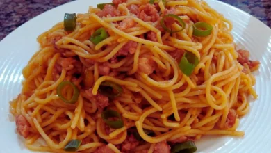 Macarrão com Linguiça Toscana Um Toque Italiano na Sua Mesa!