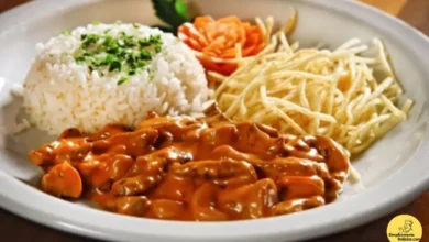 Strogonoff de Carne com Cogumelos Receita Irresistível para um Almoço Saboroso