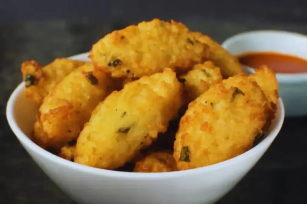 Bolinho de Arroz na AirFryer A Receita Perfeita pra Dar um UP nas Sobras de Arroz! 🍚