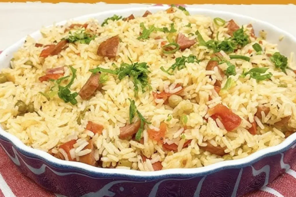 Arroz com Calabresa na Pressão O Prato que Conquistou o Brasil com Sabor e Praticidade Arroz com Calabresa na Pressão O Prato que Conquistou o Brasil com Sabor e Praticidade